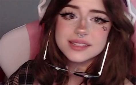 hannahowo mega